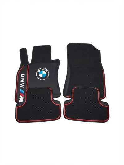 طقم دوسات سيارة رياضي عالي الجودة مخصص لسيارات بي إم دبليو (BMW) بلون أسود أنيق مع إطارات حمراء بارزة